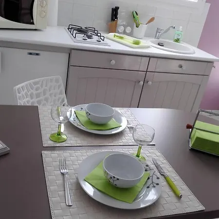 Coquet En Medoc, Jacuzzi Et Climatisation Apartament