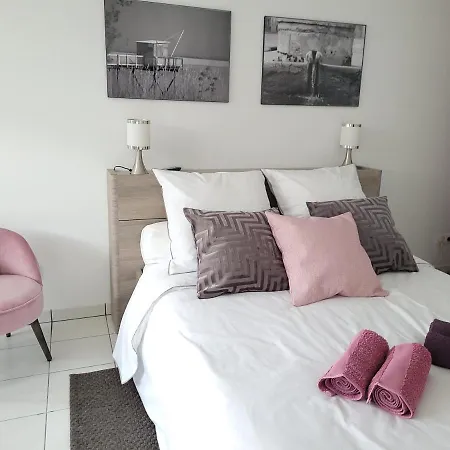 Coquet En Medoc, Jacuzzi Et Climatisation Apartament