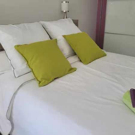 Apartament Coquet En Medoc, Jacuzzi Et Climatisation *