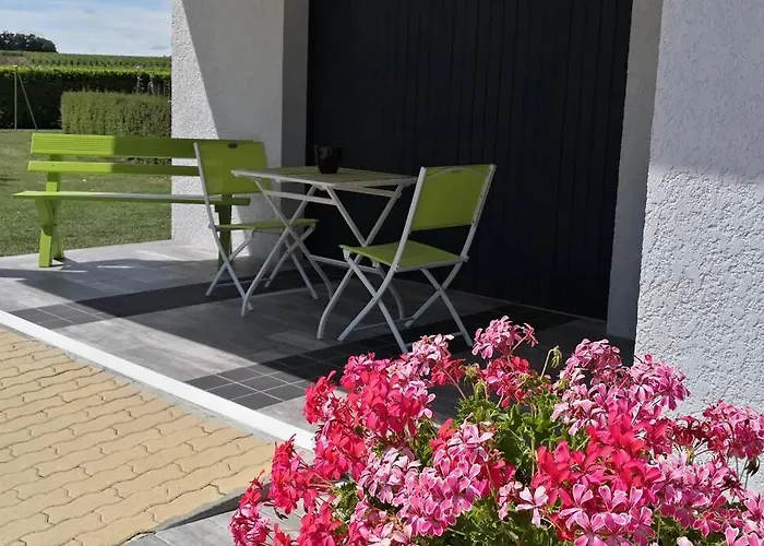 Coquet En Medoc, Jacuzzi Et Climatisation Ordonnac