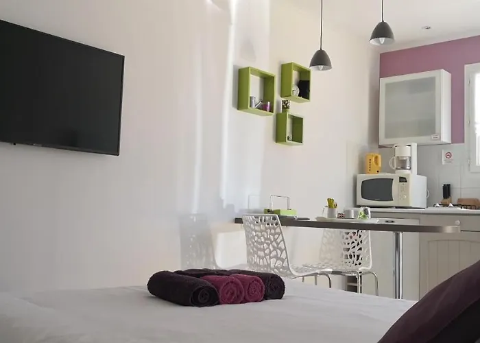 Coquet En Medoc, Jacuzzi Et Climatisation