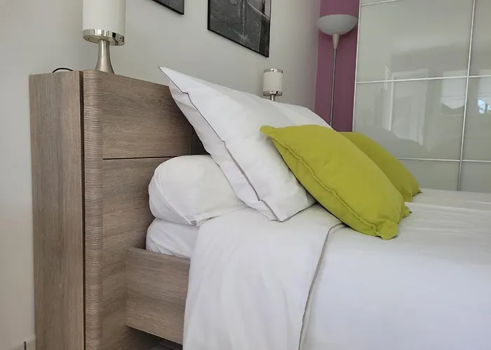 Coquet En Medoc, Jacuzzi Et Climatisation *